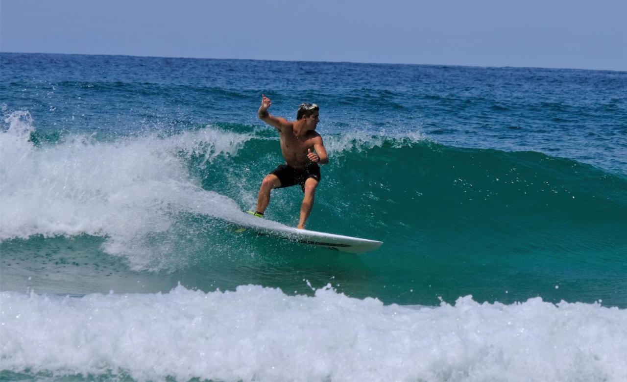 Llanes Surfcamp & Hostel Esterno foto